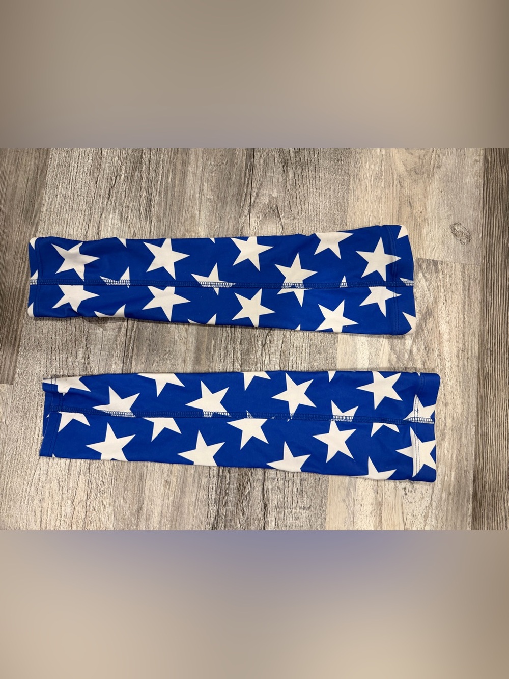 Blue Star-Print Arm Sleeves - Women